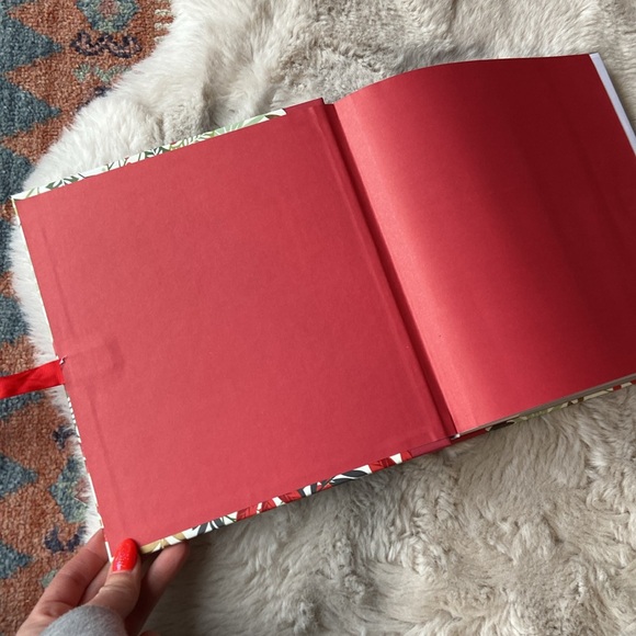 Paper chase Christmas gift photo album fits 200 4x6” photos poinsettia holiday - Picture 7 of 9